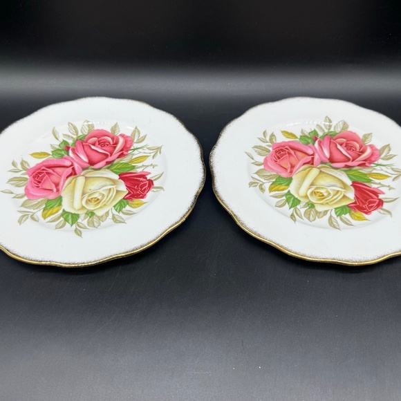Queen Anne Lady Sylvia 8" Salad Plates(Set of 2) Bone China England - Picture 2 of 5